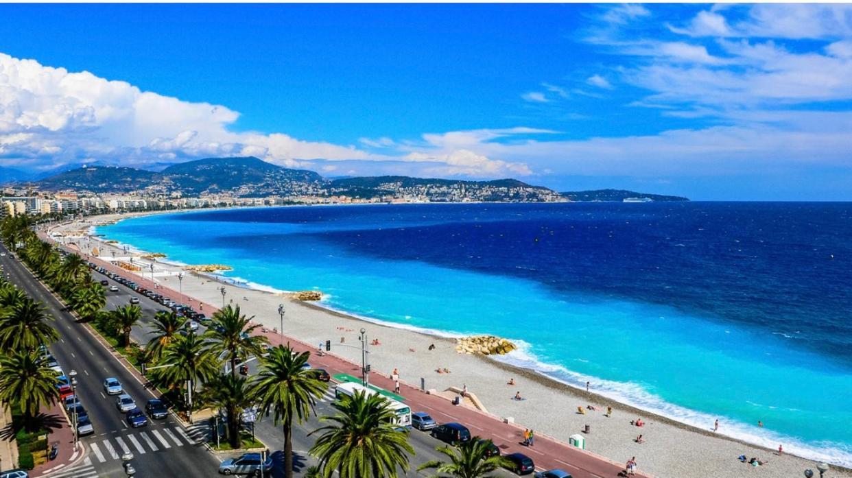 Magnifique 2 Pieces En Plein Coeur Du Vieux Nice