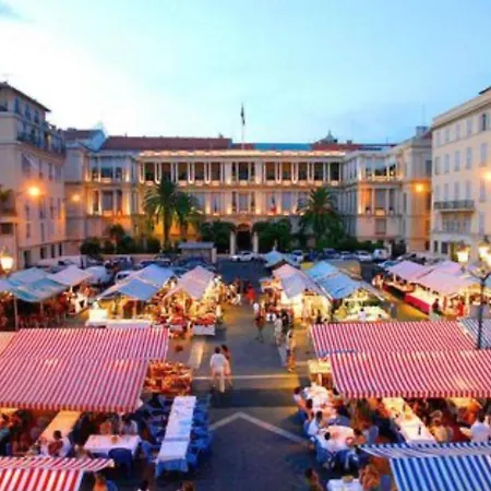 Magnifique 2 Pieces En Plein Coeur Du Vieux Nice Exterior photo