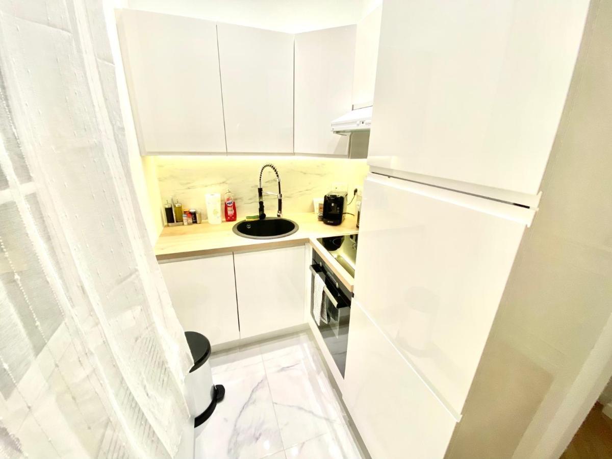 Appartement Magnifique 2 Pieces En Plein Coeur Du Vieux
